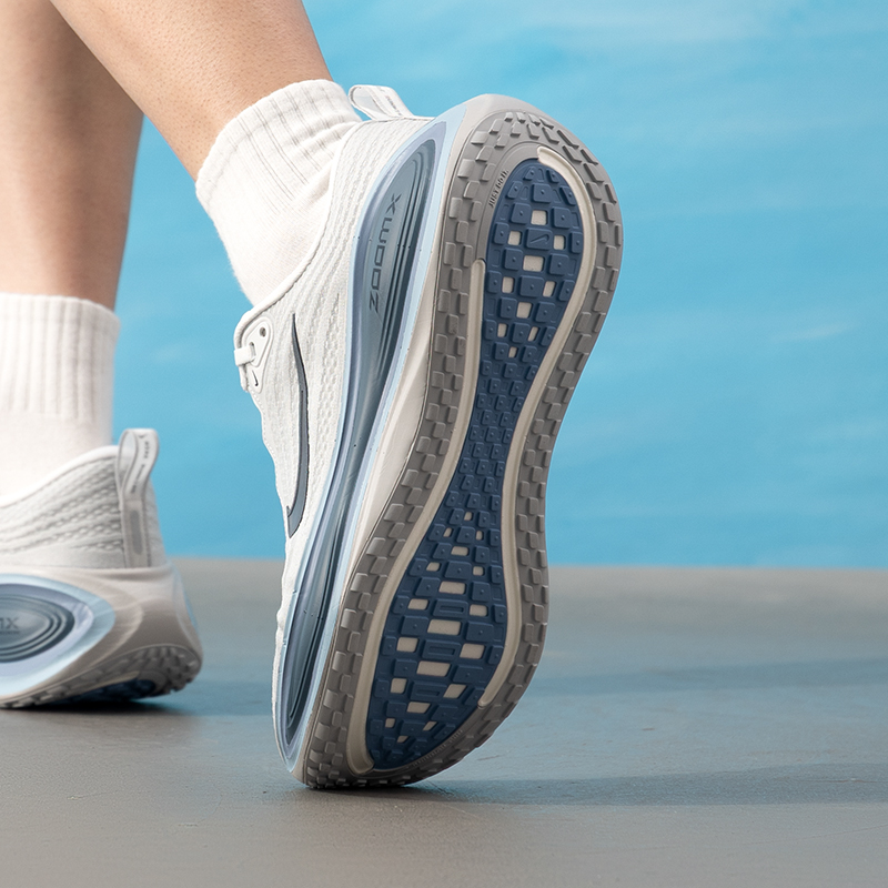 Nike Herenschoenen Origineel L - Lightweight Road Running Shoes recensie en prijs
